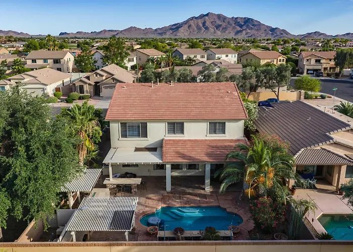 Holiday home Spacious 5br W Pool For Getaway For Family Gilbert