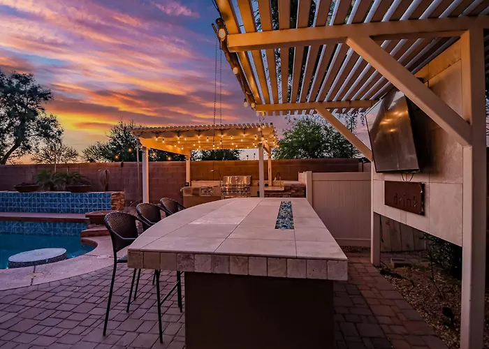 Holiday home Spacious 5br W Pool For Getaway For Family Gilbert
