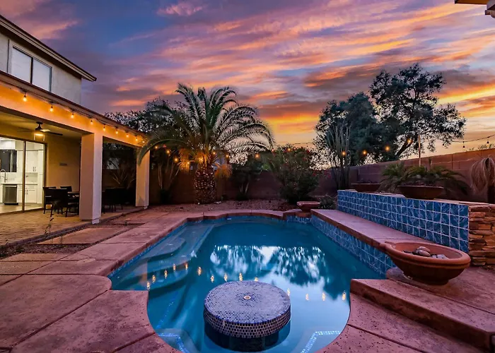 Spacious 5br W Pool For Getaway For Family