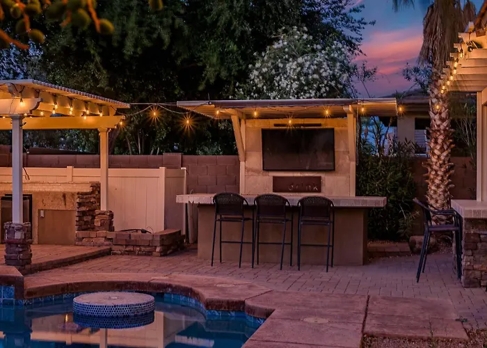 Spacious 5br W Pool For Getaway For Family